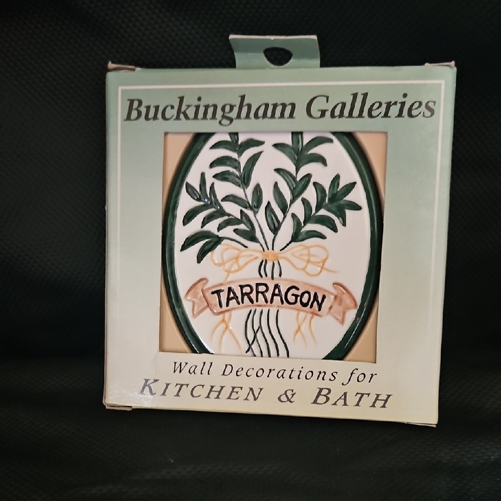 Tarragon Wall Decoration